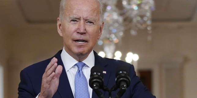 Afghanistan : les Etats-Unis avaient le choix entre « le départ ou l’escalade » militaire, se défend Joe Biden
