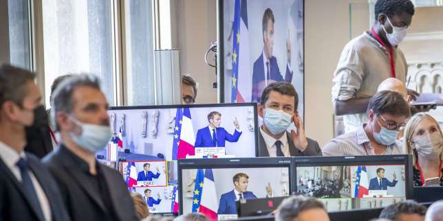 Présidentielle 2022 : une future campagne à plusieurs inconnues pour Emmanuel Macron