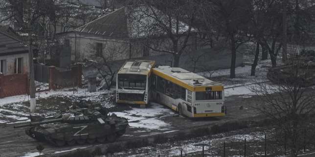 Guerre en Ukraine : malgré la poursuite des bombardements, Zelensky relève une « approche fondamentalement différente » de Moscou dans les pourparlers