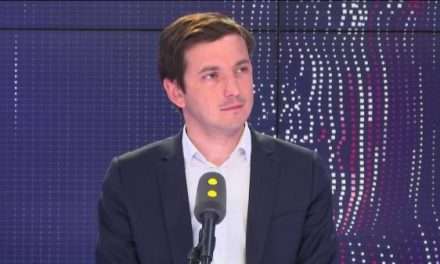 Uber Files : “Nous sommes devant un scandale d’État”, réagit le député Aurélien Taché