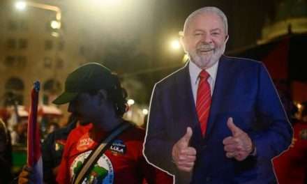 Présidentielle au Brésil : Lula devance Bolsonaro, un second tour aura lieu le 30 octobre