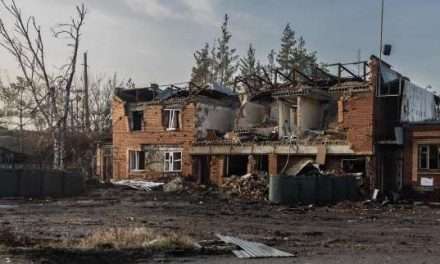 Ukraine : dans le Donbass, des dizaines de soldats russes tués dans le bombardement de leur base