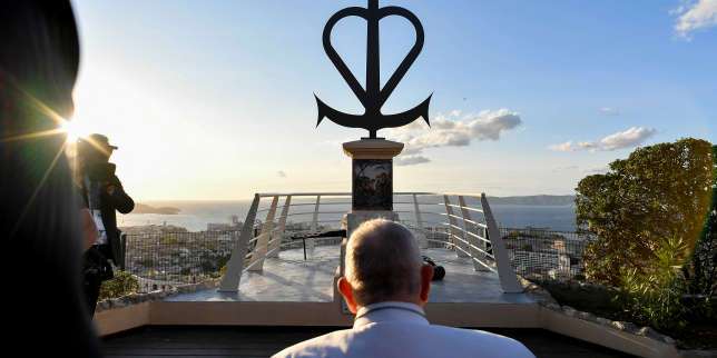 A Marseille, le pape François lance un appel vibrant en faveur des migrants : « Nous ne pouvons plus assister aux tragédies des naufrages provoqués par le fanatisme de l’indifférence »